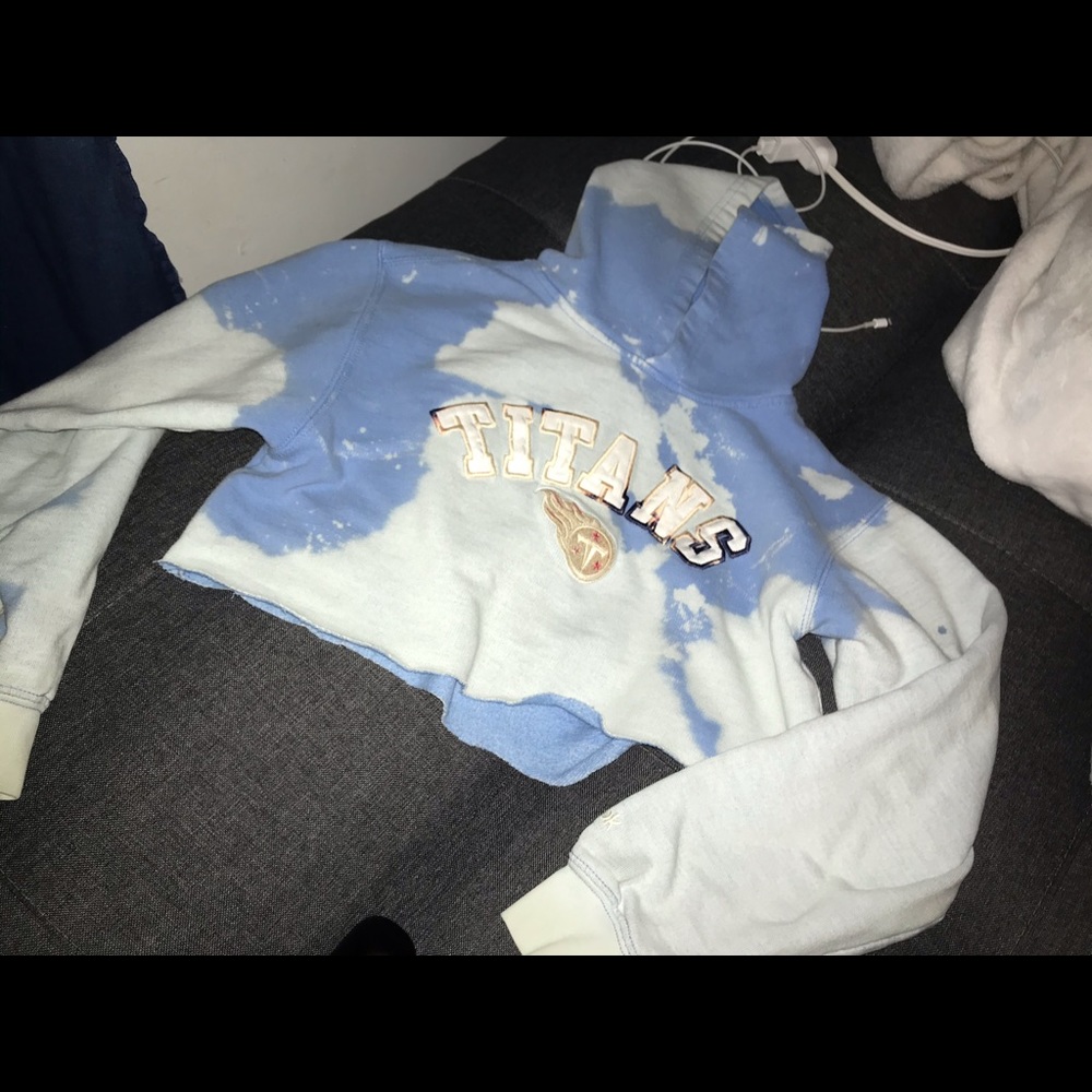 titans hoodie